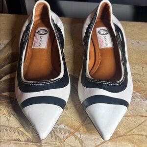 Lanvin Women's Black and White Flats